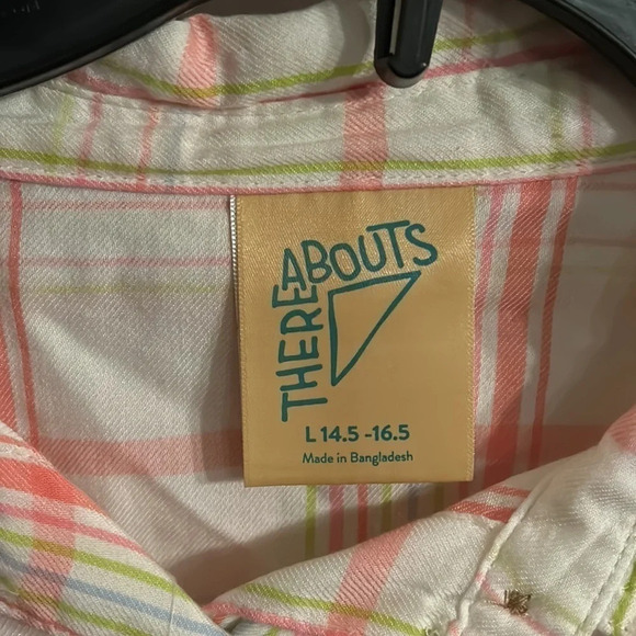 White and Pink Thereabouts Plaid Button Up - Picture 4 of 5